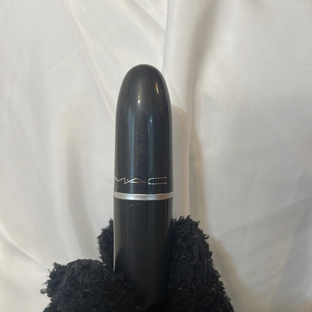MAC COSMETICS DUBONNET AMPLIFIED CRÈME LIPSTICK